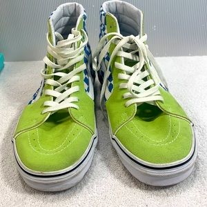 VAN OFF THE WALL HIGH TOP TENNIS SHOES(10)